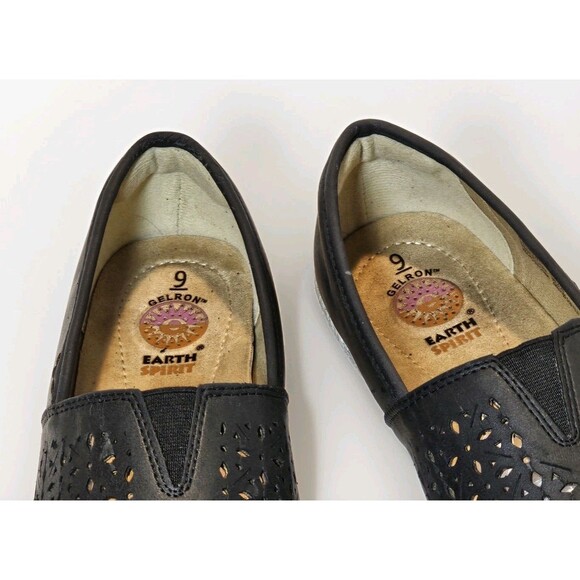 Earth Spirit Black Perforated Faux Leather Loafers Women's sz 9 EUC - Picture 2 of 10